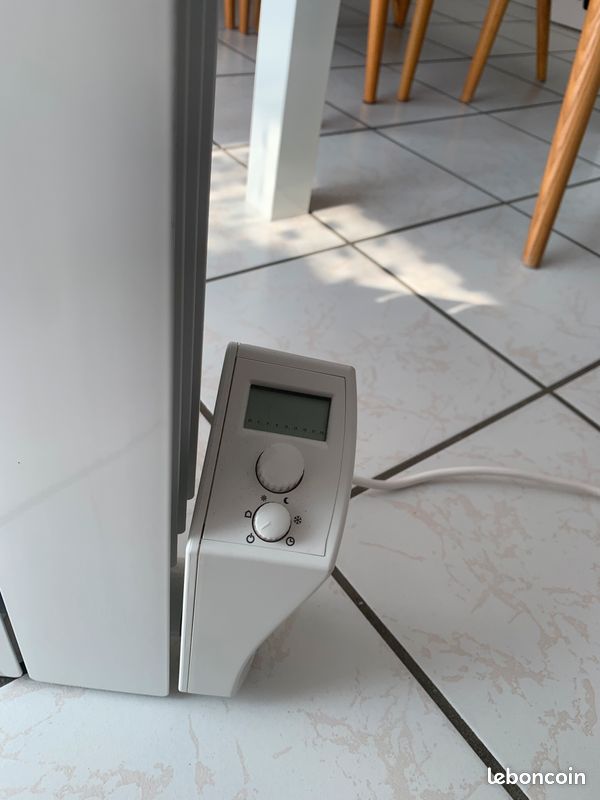 Radiateur électrique à inertie fluide (image 2)