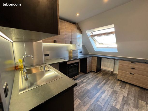 Appartement F4 84m2 (104m2 au sol) + 2 places de parking