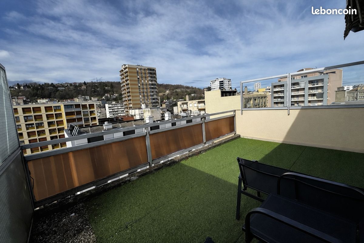 Appartement 2 pièces 49 m² · à Saint-Étienne · 49 m² · 87 000 €