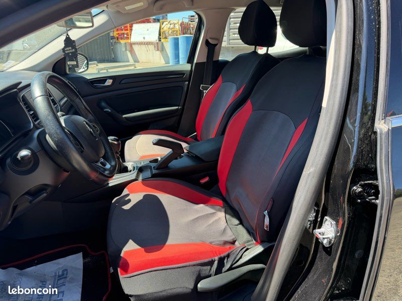 Renault Mégane 4 1.2l TCE 100 cv bv6 buisiness 12/2017 (image 8)