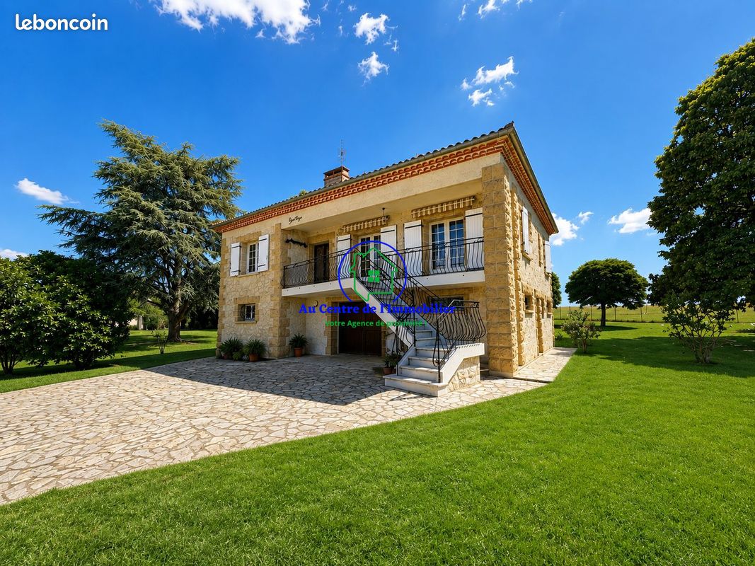 Maison 6 pièces 140 m² · à Pont-du-Casse · 140 m² · 195 000 €