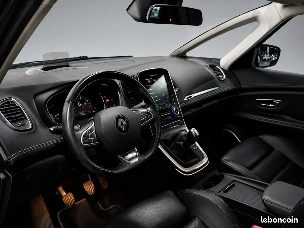 RENAULT SCENIC 1.2 Energy TCe 130 IV MONOSPACE Intens PHASE 1 (image 9)