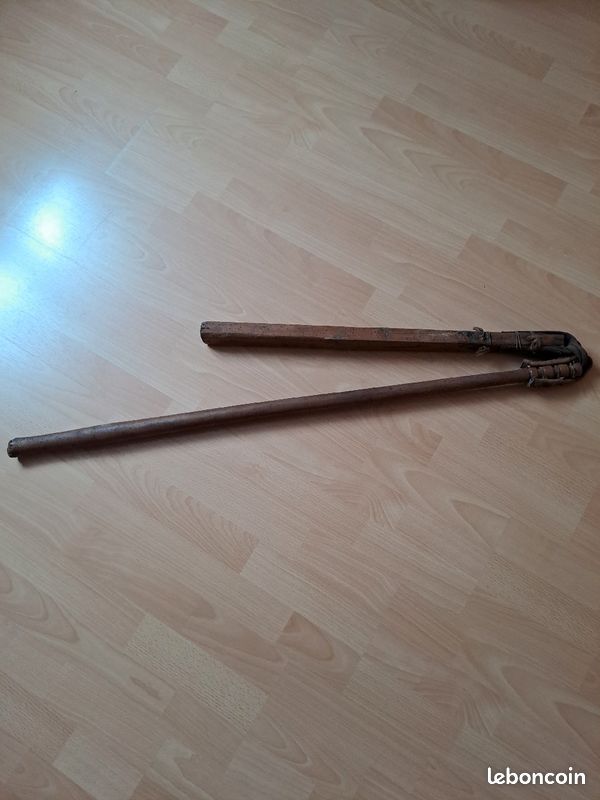 Fléau à blé ancien (image 1)