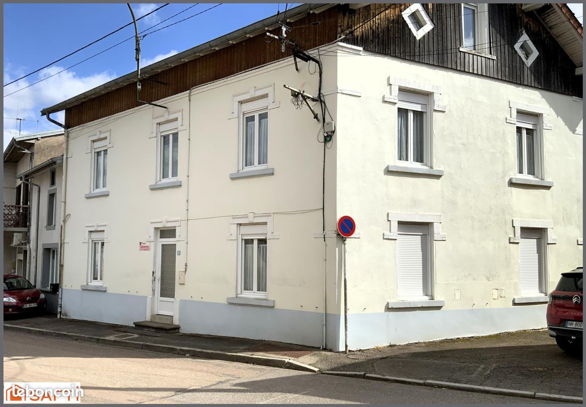 Immeuble 1 pièce 178 m² · à La Vôge-les-Bains · 178 m² · 125 000 €