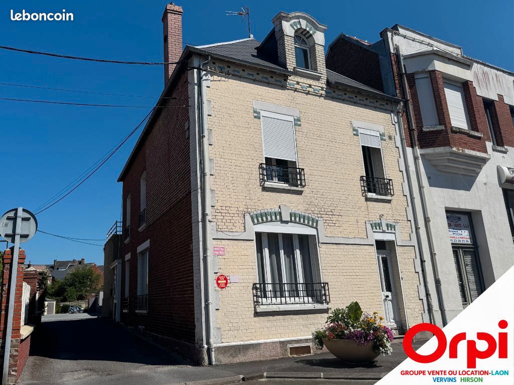 Immeuble 9 pièces 341 m² · à Hirson · 341 m² · 363 000 €
