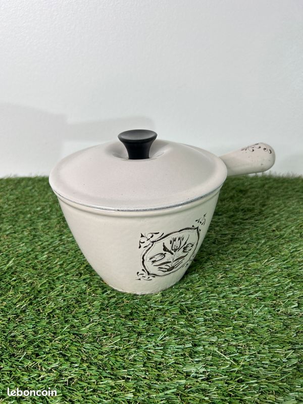 Poêlon à Fondue Le Creuset – Fonte émaillée Grise Avec Couvercle, Occasion