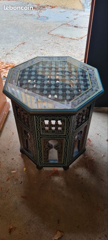 Table thé orientale (image 1)