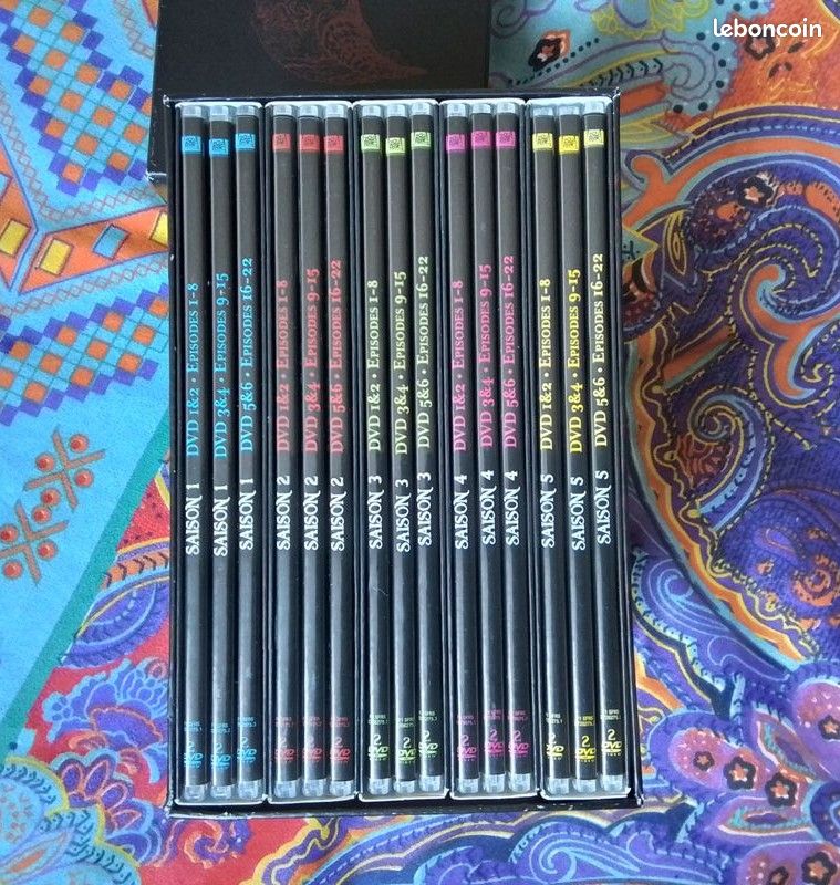 Coffret dvd Série Angel Série complète (image 2)