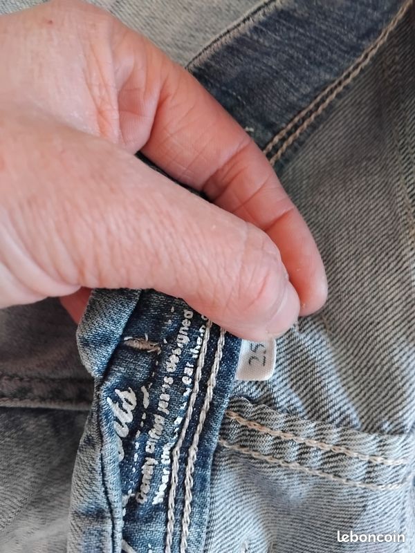 Short taille 34 ou xs (image 3)