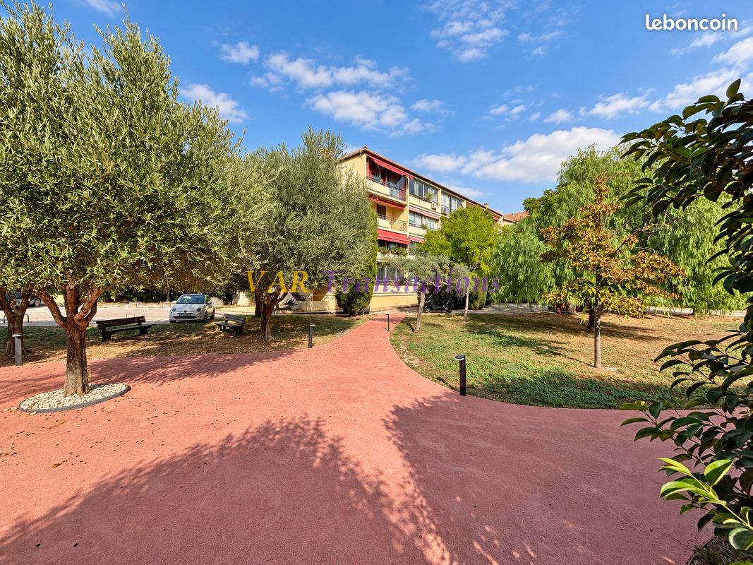 Appartement 2 pièces 32 m² · à La Seyne-sur-Mer · 32 m² · 147 000 €