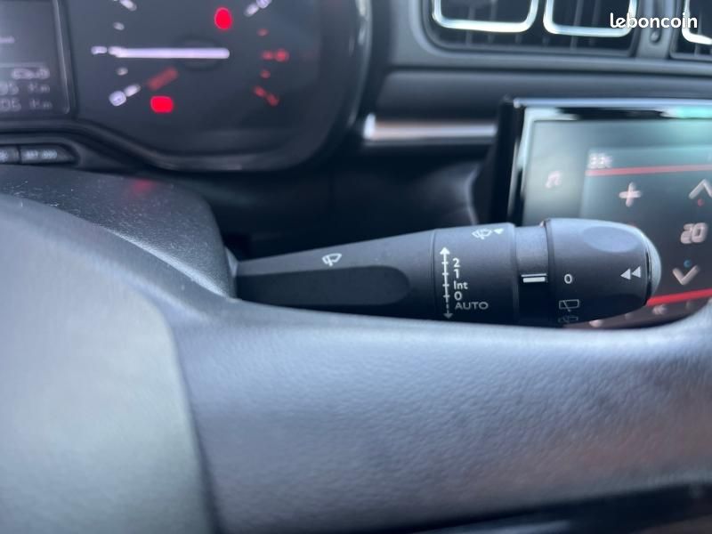 Citroen C3 1.2 PureTech 83ch S&S C-Series 123g (image 21)