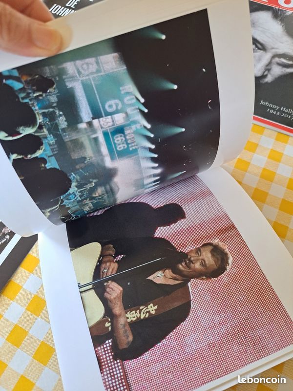 Timbres, revues et album Johnny Hallyday (image 5)