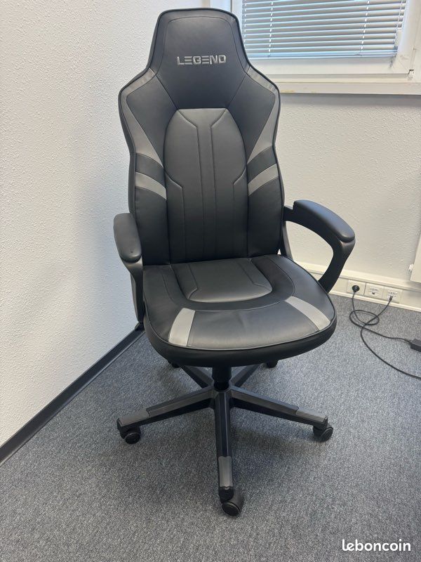 Chaise de bureau confortable et gaming cuir (image 2)