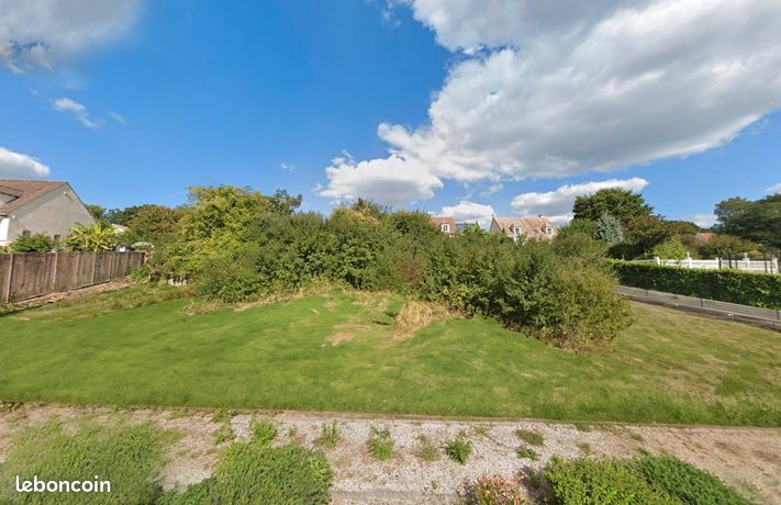 Terrain constructible à bâtir Samoreau 580m2