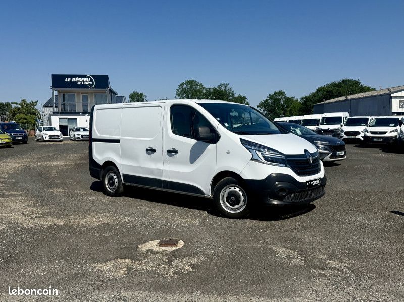 Renault TRAFIC III FG L1H1 2.0 DCI 120CH GRAND CONFORT E6 / TVA / Keyfree / Bluetooth (image 2)