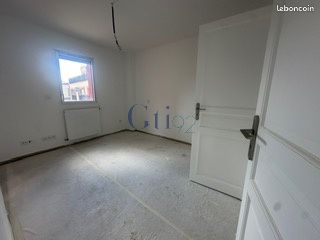 Maison a louer clamart - 4 pièce(s) - 123 m2 - Surfyn