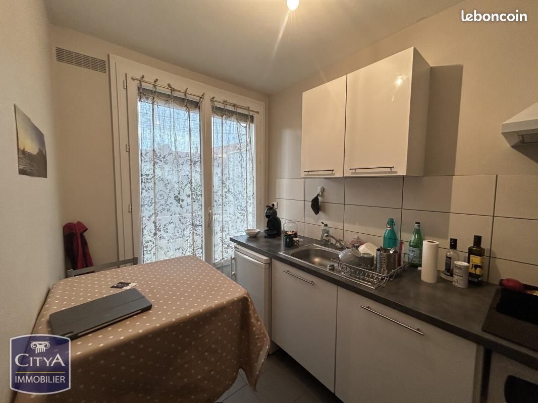Appartement 1 pièce 25 m² · à Roanne · 25 m² · 49 000 €