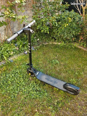 Trotinette électrique PURE Air3 (image 1)