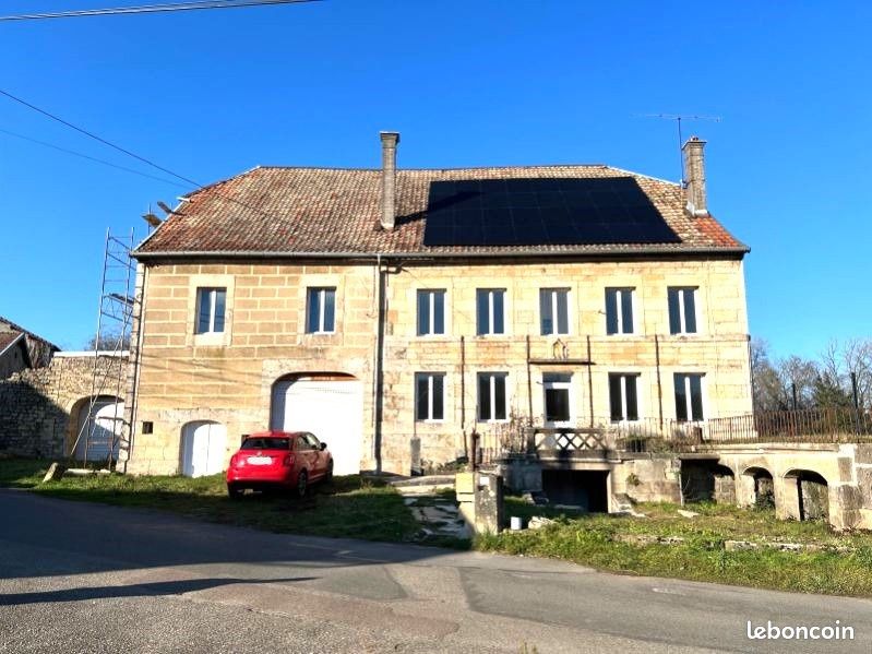 Maison 16 pièces 440 m² · à Héricourt · 440 m² · 160 500 €