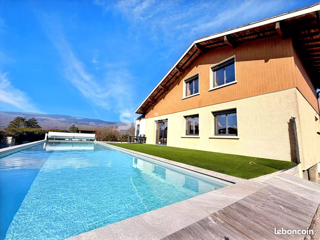 Maison 6 pièces 116 m² · à Clarafond-Arcine · 116 m² · 468 000 €