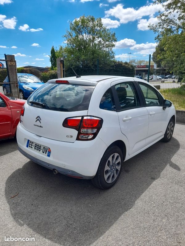 Citroën c3 1.6 hdi 75 2 places (image 3)