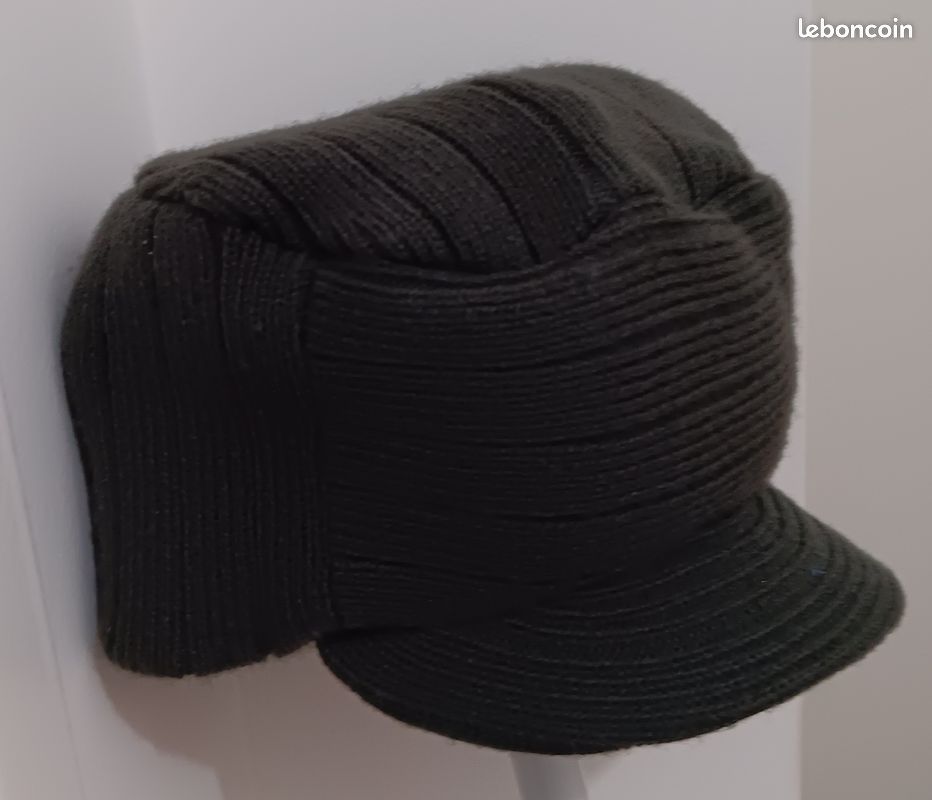 Bonnet gris anthracite (style casquette ) (image 1)