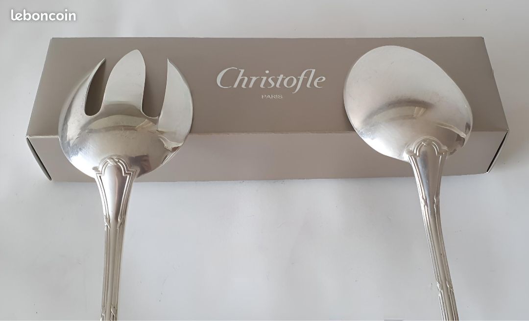 Christofle Ménagère De Couverts 85 Pièces - Modèle Rubans on Gens de Confiance