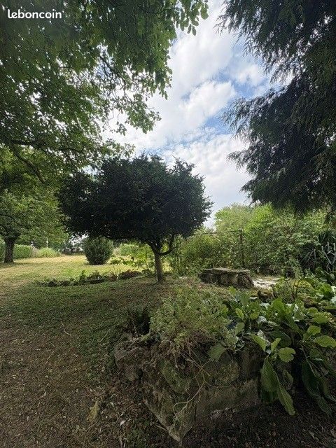 Maison 4 pièces 86 m² · à Villers-Faucon · 86 m² · 725 €