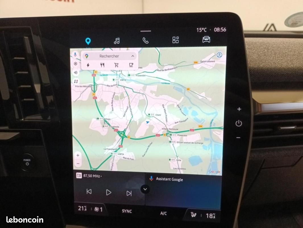 Renault Mégane E-TECH EV60 220ch super charge Evolution (image 16)