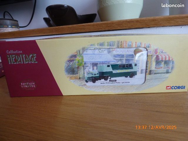 Boxed Corgi La Poste Berliet GLR Fruehauf Trailer - EX70207 (486) - UK