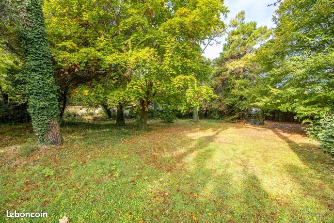 Terrain 904 m² La Gueriniere