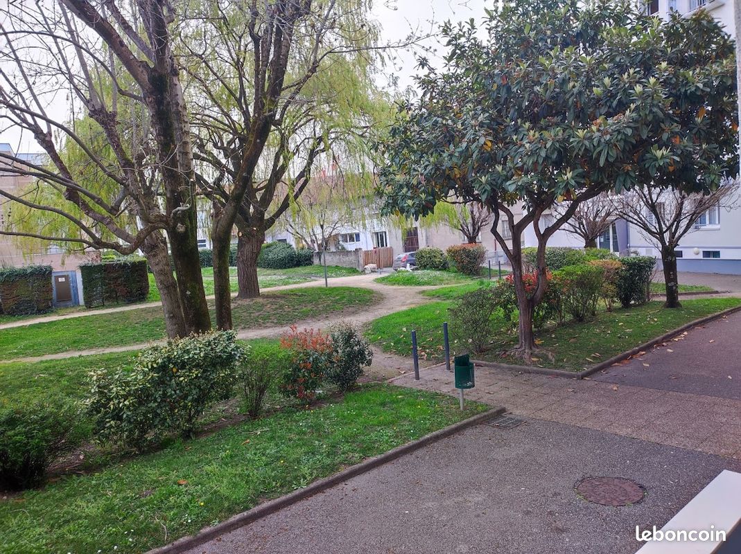Appartement 4 pièces 66 m² · à Grenoble · 66 m² · 783 €