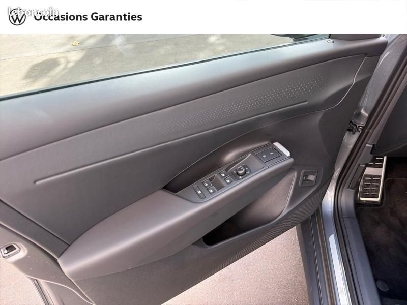 Volkswagen T-Roc 1.5 eTSI 150ch R-Line DSG7 (image 20)