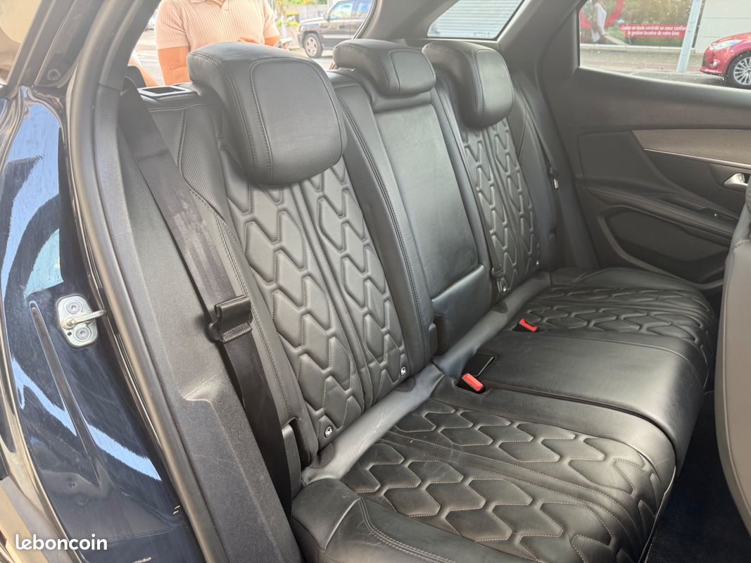PEUGEOT 3008 2.0 BLUEHDI 180CH GT CAMERA 360 SYSTEME SON FOCAl (image 12)