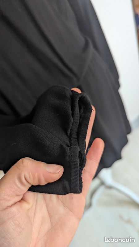 Robe noire ikks (image 2)