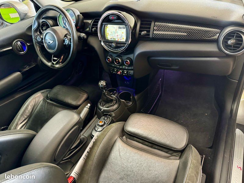 Mini COOPER SD (F56) 170 BV6 (image 4)