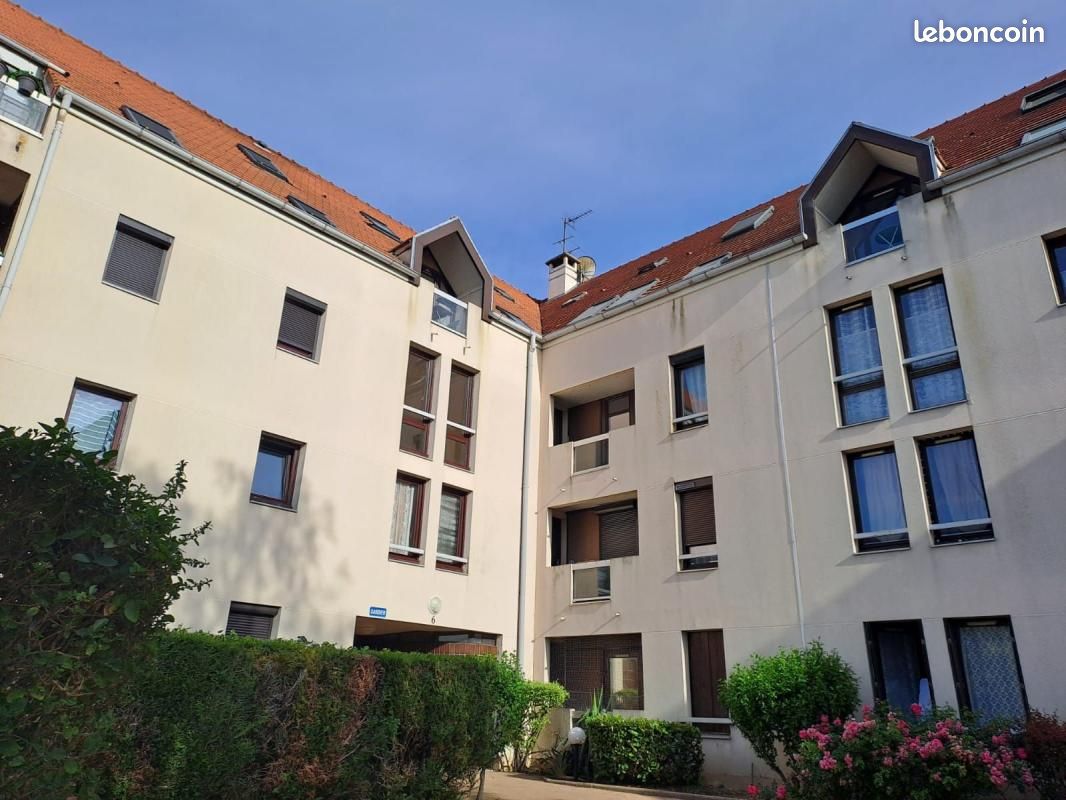 Appartement 2 pièces 36 m² · à Saint-Thibault-des-Vignes · 36 m² · 880 €