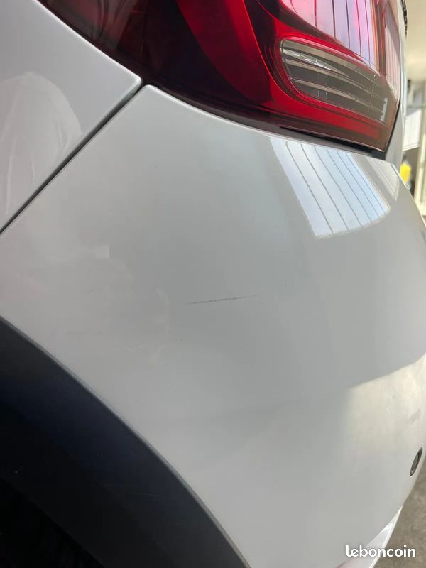 DACIA Sandero 1.5 D 95ch Stepway - 2019 - Caméra de recul - Phares LED - Navigation - Distribution OK (image 28)