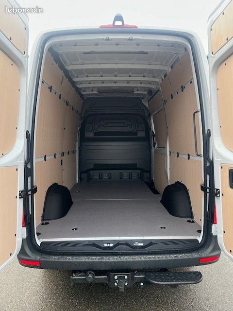 Sprinter 319 37s ptra 7 tonnes (image 2)