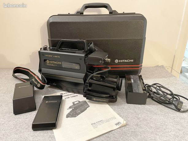Caméscope Hitachi VM 2600 S - Photo, audio & vidéo