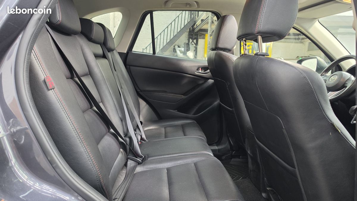 MAZDA CX-5 2.2 SKYACTIV-D 175 Sélection 4x4 BVA 12 MOIS DE GARANTIE OFFERT (image 11)