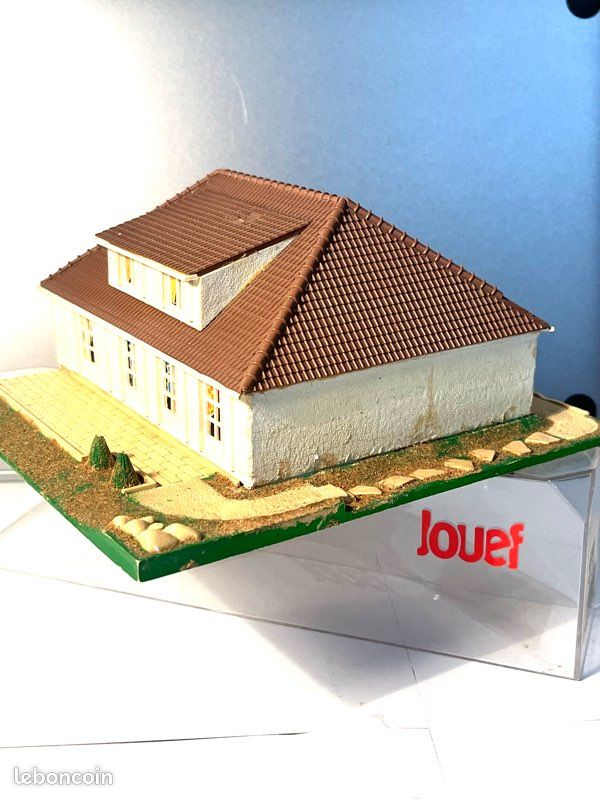 Maquette Jouef à Monter : Serre, Abri, Cabane Et Pavillon (réf. 199200) – Neuf