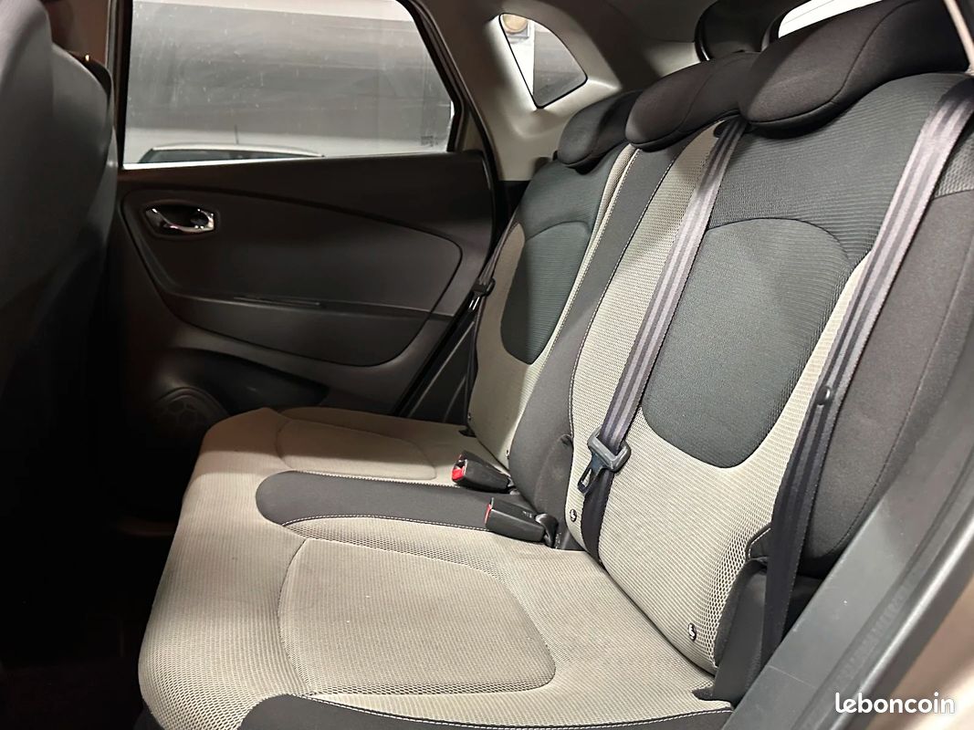 RENAULT CAPTUR dCi 90 Energy S&S eco² Zen 7580 (image 17)