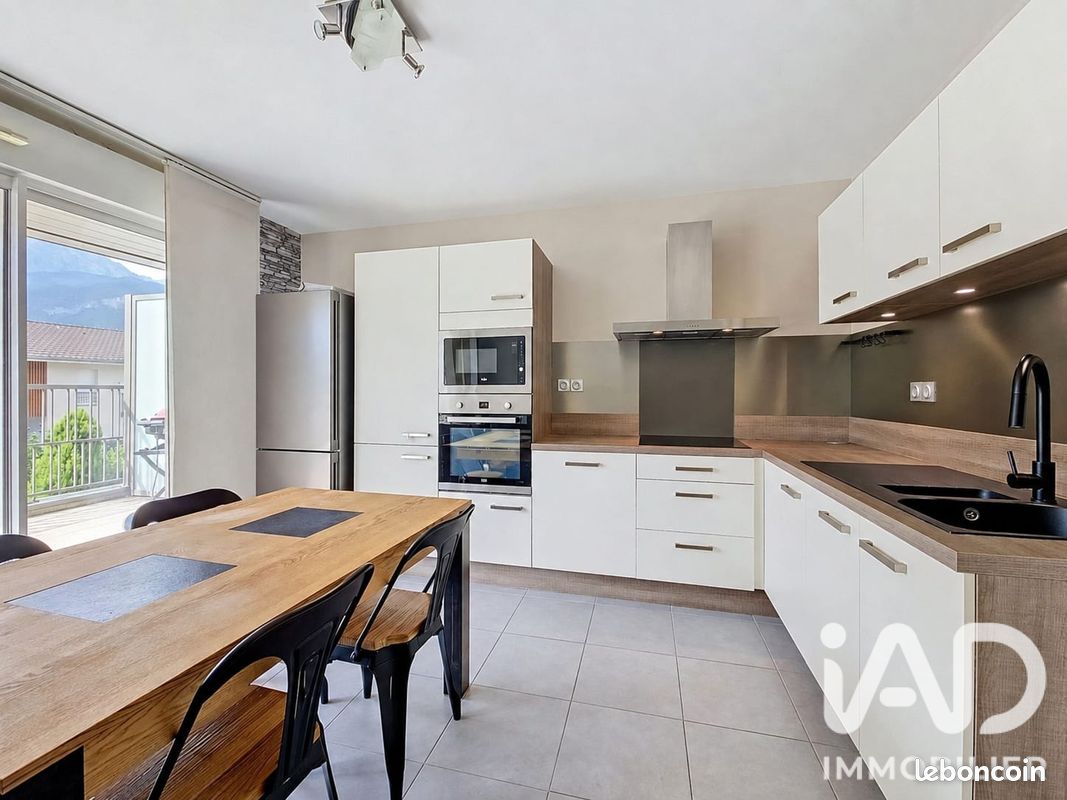 Appartement 3 pièces 57 m² · à Thyez · 57 m² · 255 000 €