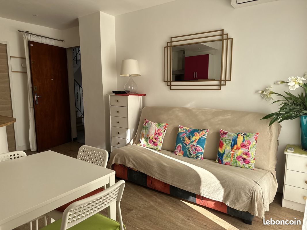 Appartement 2 pièces 32 m² · à Sanary-sur-Mer · 32 m² · 705 €/mois