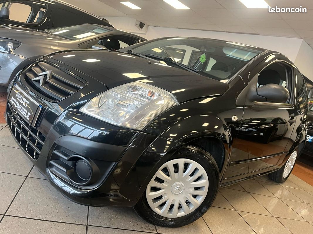 đâ
CITROĂN C2 1.1 I 60 AMBIANCE CD 124mkm ANNĂE 2009 đâ
(image 1)