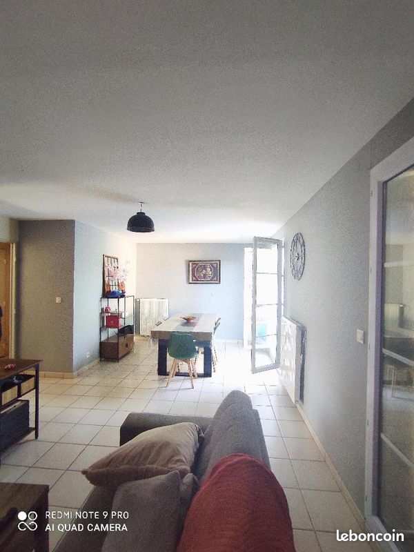 Maison 4 pièces 83 m² · à Bourg-en-Bresse · 83 m² · 950 €