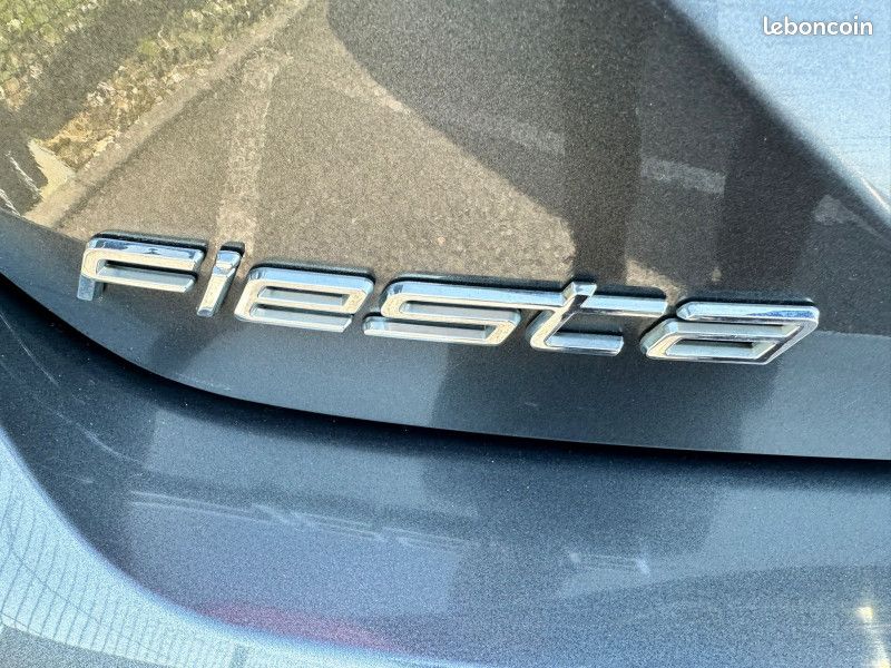 Ford FIESTA 1.5 TDCI 85CH CONNECT BUSINESS 5P (image 6)