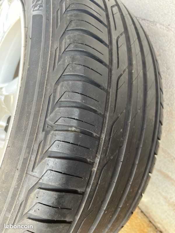 4 roues ds5 215.55.17 (image 2)