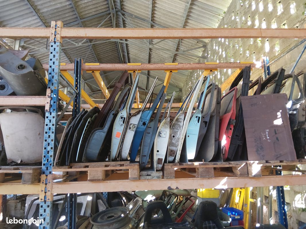 Lot de carrosserie auto françaises anciennes (image 1)